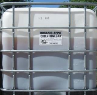 Organic Apple Cider Vinegar, Wick's Livestock Nutrition, organic apple cider vinegar, livestock, health tonic